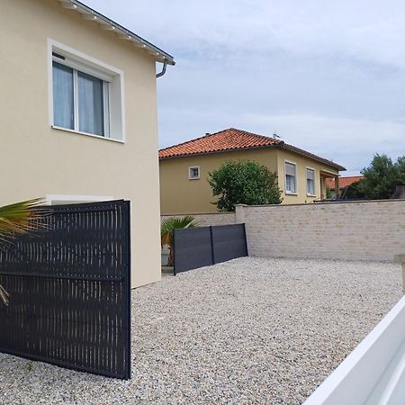Apartament L'Echappee Belle Bessines Zewnętrze zdjęcie