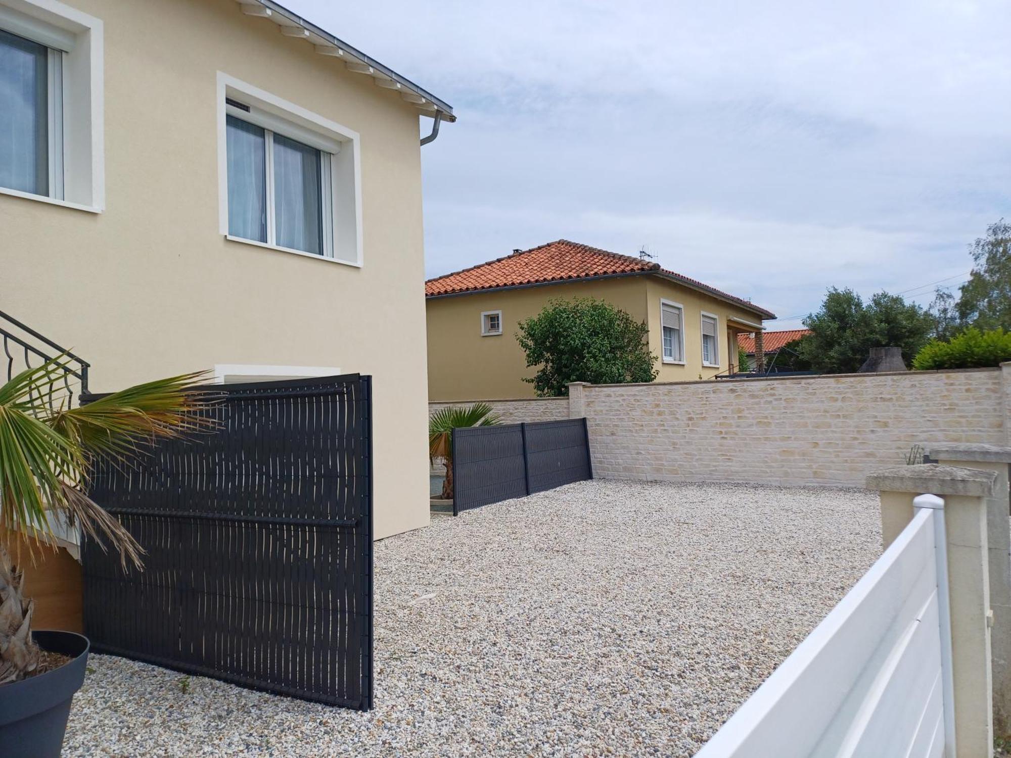 Apartament L'Echappee Belle Bessines Zewnętrze zdjęcie